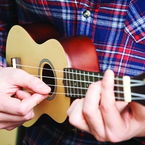 Уроки игры на укулеле для детей и взрослых